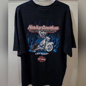 "Harley-Davidson Cafe, Las Vegas". Black T-shirt.